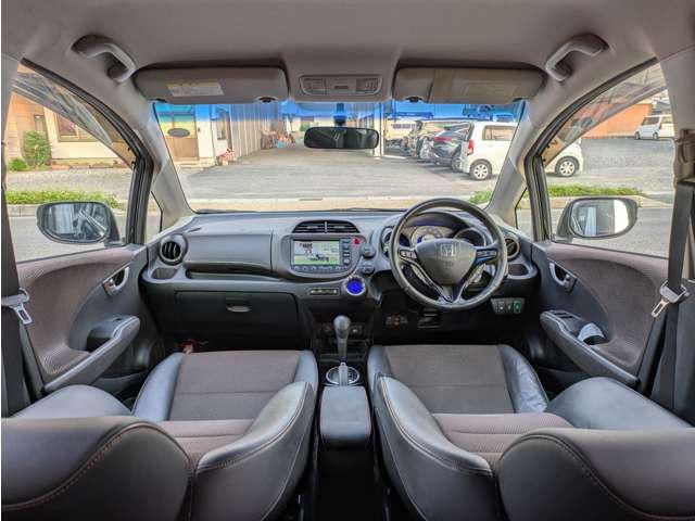2011 Honda FIT SHUTTLE HYBRID — фото 3