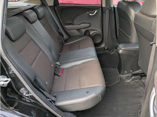 2011 Honda FIT SHUTTLE HYBRID — миниатюра 13