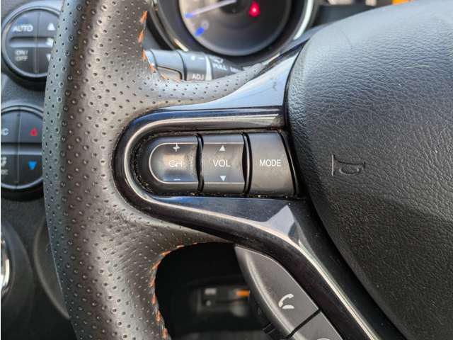 2011 Honda FIT SHUTTLE HYBRID — миниатюра 17