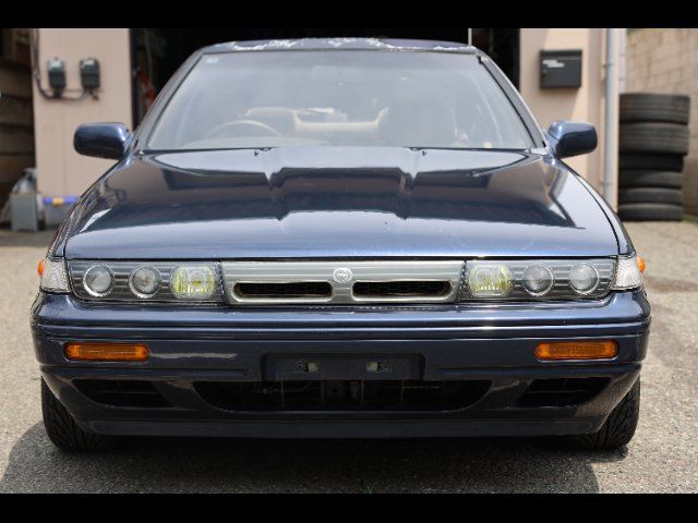 1989 Nissan CEFIRO — миниатюра 3