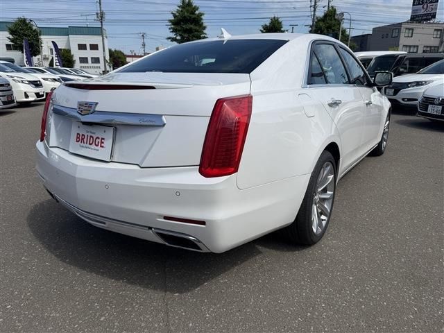 2019 Cadillac CTS 照片 9