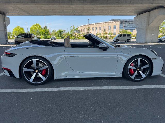 2020 Porsche 911 — миниатюра 6