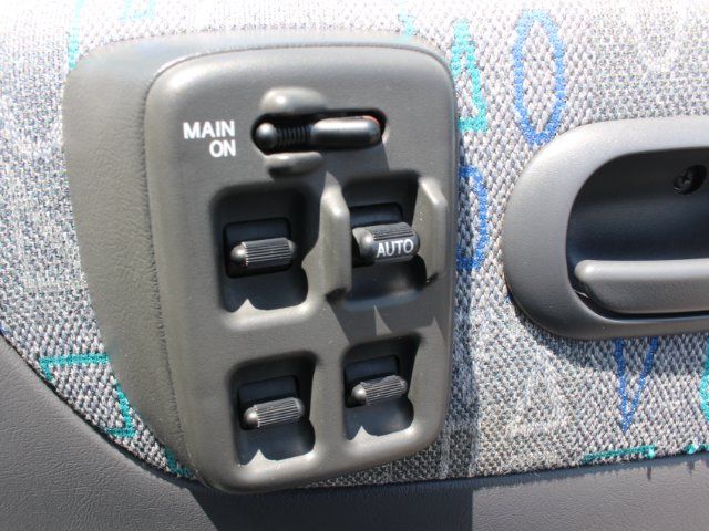 1997 Honda LIFE — миниатюра 12