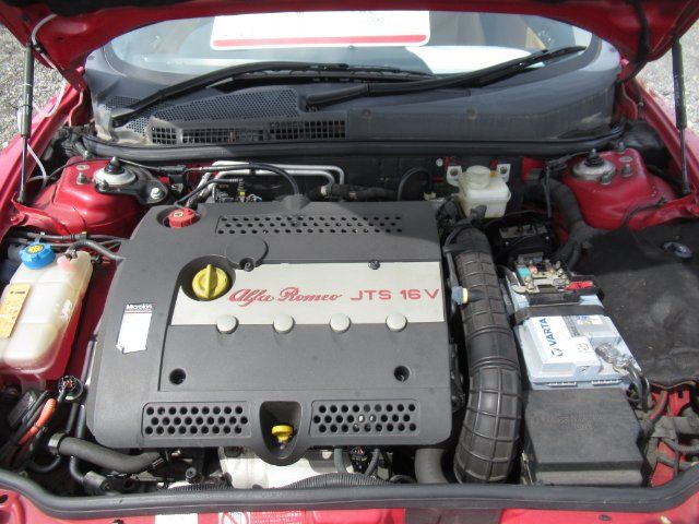 2004 ALFA Romeo GT 缩略图 8