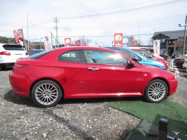 2004 ALFA Romeo GT 缩略图 3