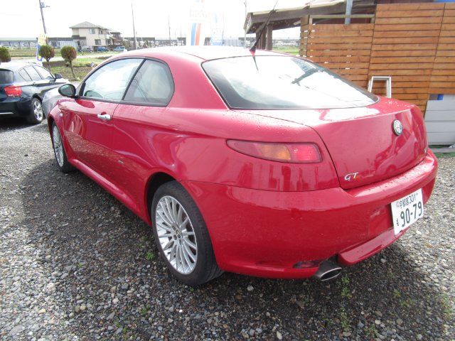 2004 ALFA Romeo GT 缩略图 2