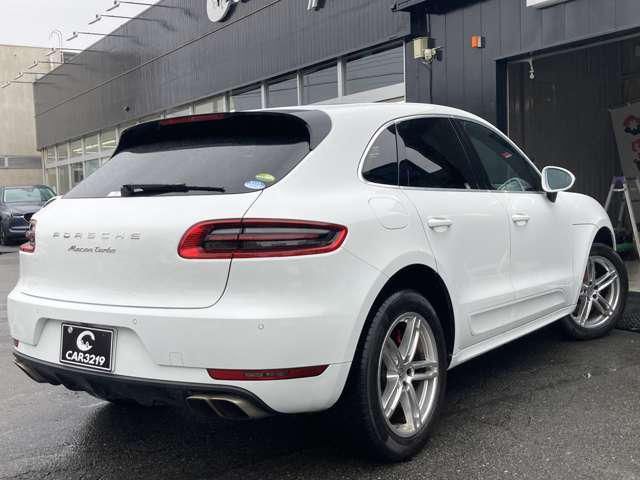 2016 Porsche MACAN — миниатюра 8