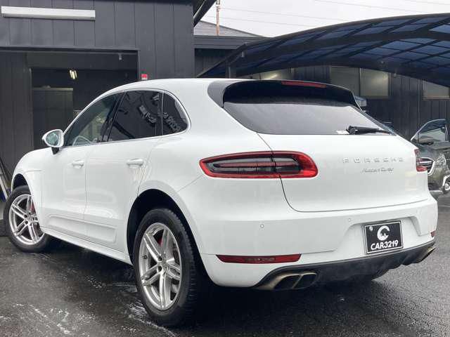 2016 Porsche MACAN — миниатюра 9