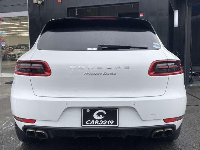 2016 Porsche MACAN — миниатюра 3