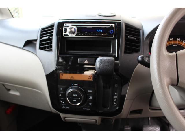2010 Nissan ROOX — миниатюра 12