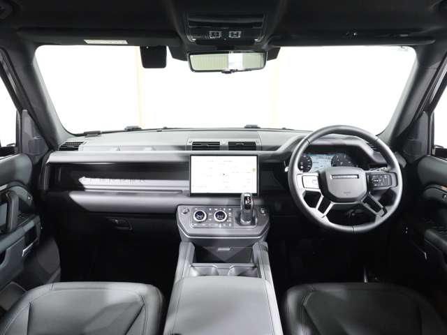 صورة 2 لـ 2025 LAND Rover DEFENDER