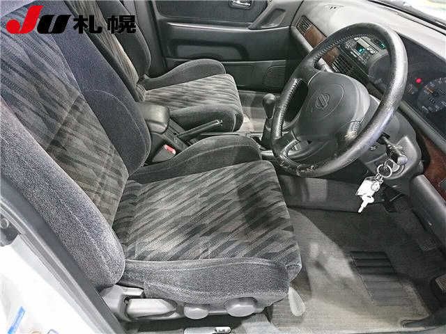 صورة 5 لـ 1994 Nissan BLUEBIRD