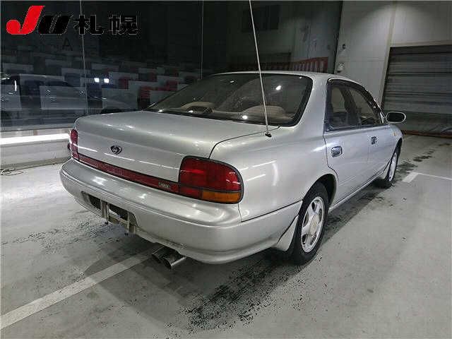 صورة 2 لـ 1994 Nissan BLUEBIRD