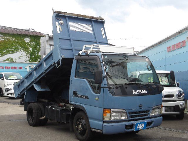1996 Nissan ATLAS 照片 1