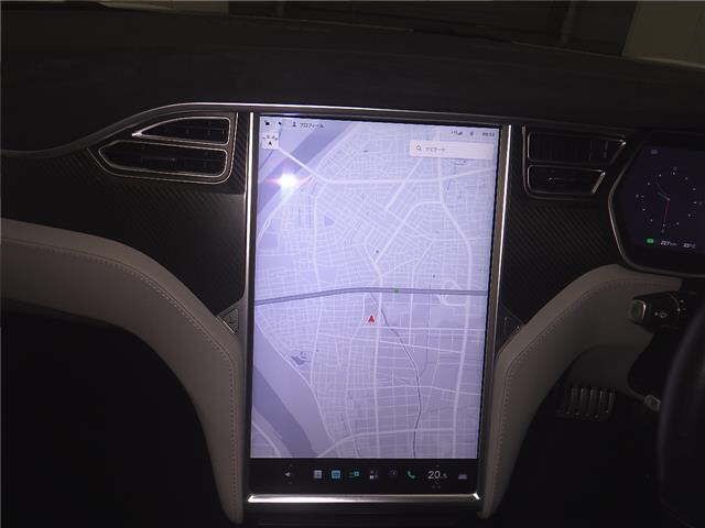 صورة 6 لـ 2014 Tesla MODEL S