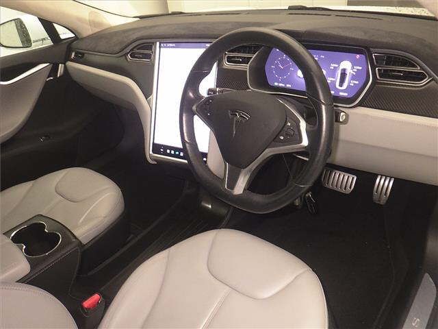 صورة 3 لـ 2014 Tesla MODEL S