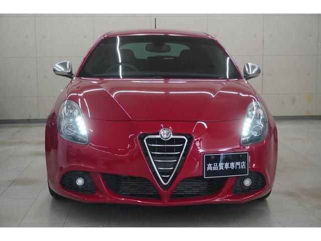 2013 ALFA Romeo GIULIETTA — миниатюра 5