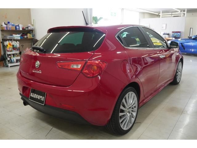 2013 ALFA Romeo GIULIETTA — миниатюра 12