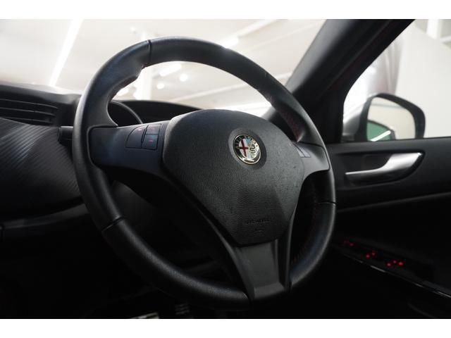 2013 ALFA Romeo GIULIETTA — миниатюра 23