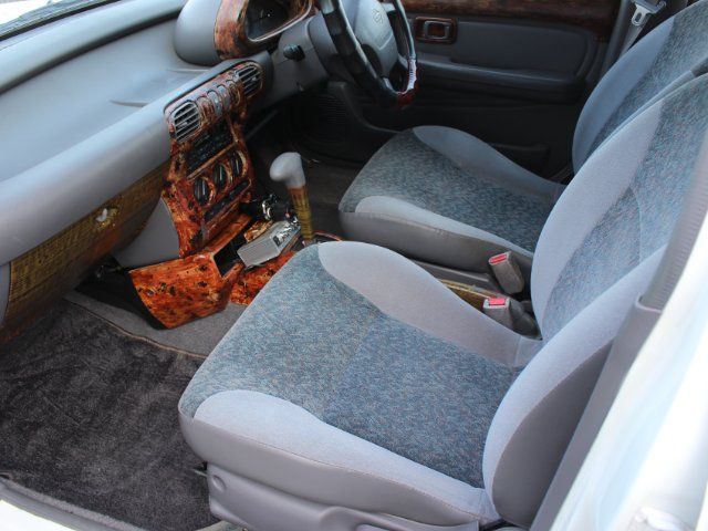 1996 Nissan MARCH 缩略图 17