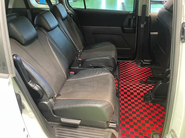 2013 Nissan LAFESTA 照片 9