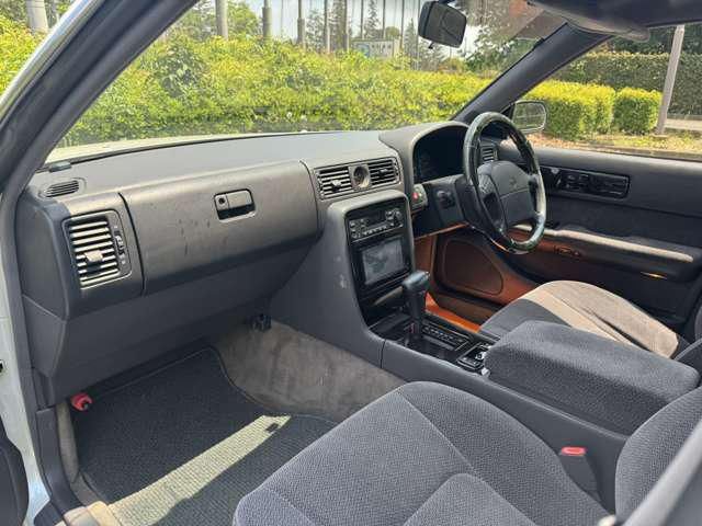 صورة 10 لـ 1994 Nissan GLORIA