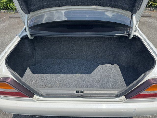 1994 Nissan GLORIA 缩略图 18