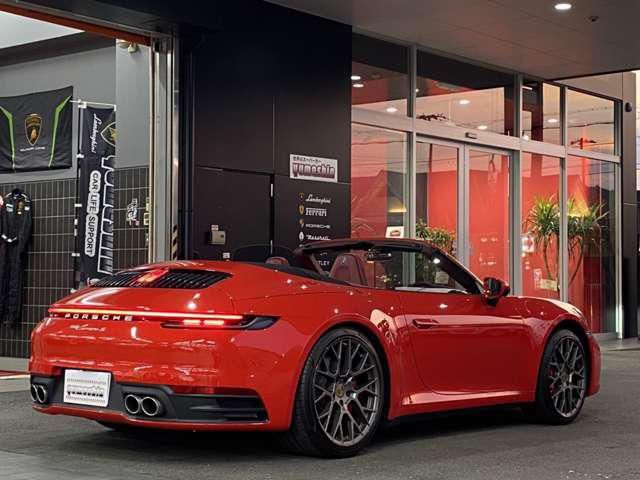 2020 Porsche 911 缩略图 3