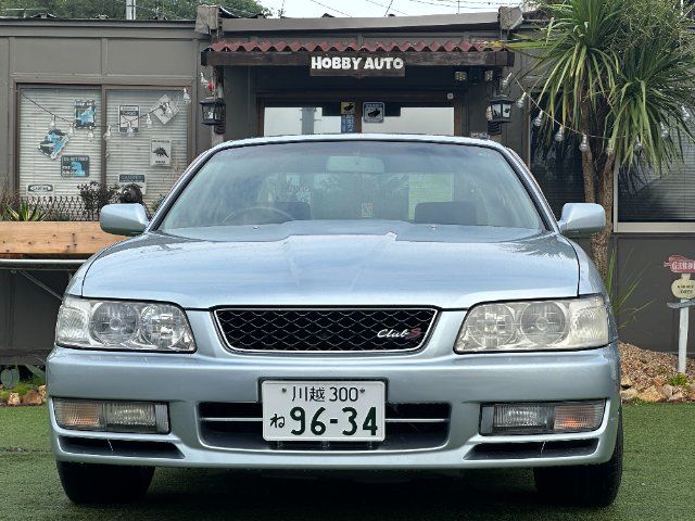 1997 Nissan LAUREL 照片 3