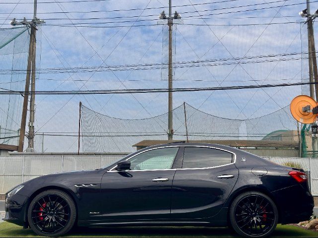 صورة مصغرة 9 لـ 2018 Maserati GHIBLI