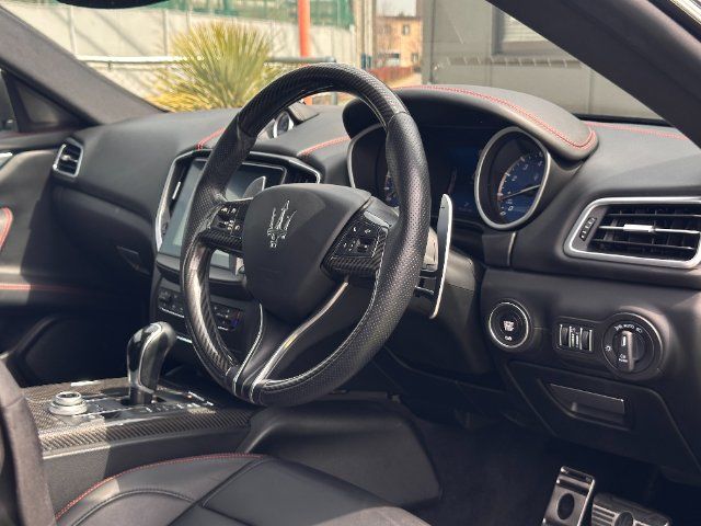 صورة مصغرة 17 لـ 2018 Maserati GHIBLI