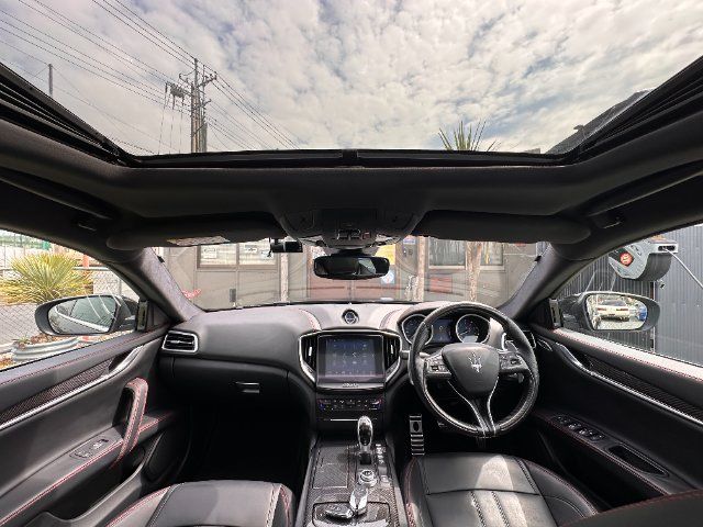 صورة مصغرة 20 لـ 2018 Maserati GHIBLI