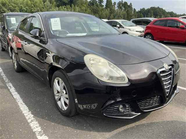 2012 ALFA Romeo GIULIETTA — фото 1