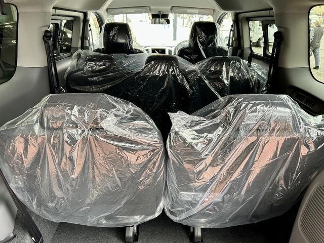 2026 Nissan NV200VANETTE WAGON — миниатюра 17