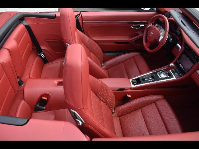 2013 Porsche 911 — миниатюра 16