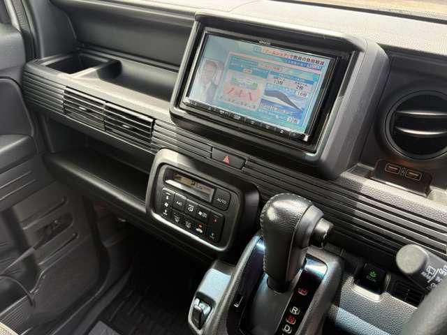 صورة مصغرة 17 لـ 2018 Honda N-VAN