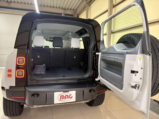 صورة مصغرة 9 لـ 2026 LAND Rover DEFENDER