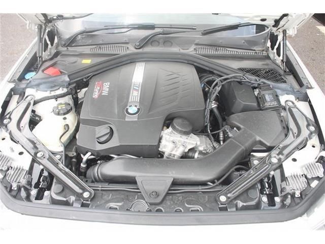 صورة 2 لـ 2016 BMW M2 COUPE