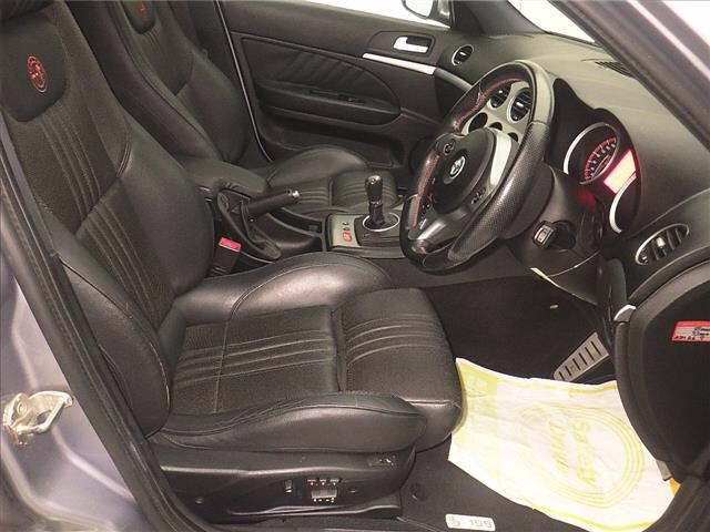 صورة 5 لـ 2010 ALFA Romeo 159