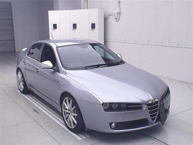صورة 1 لـ 2010 ALFA Romeo 159