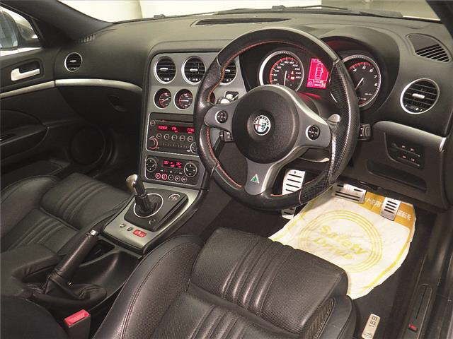 صورة 3 لـ 2010 ALFA Romeo 159