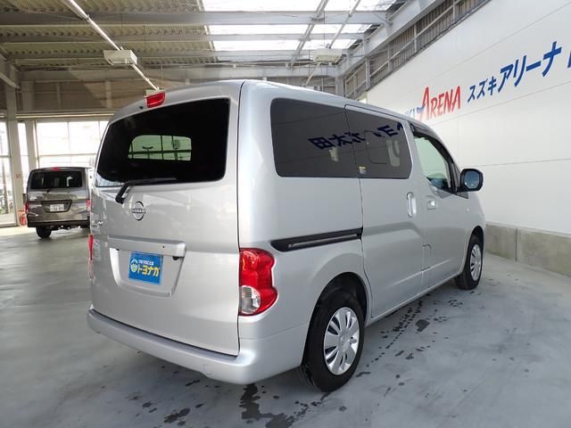 2023 Nissan NV200VANETTE WAGON 照片 2