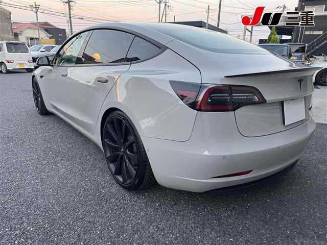 2019 Tesla MODEL 3 — фото 2