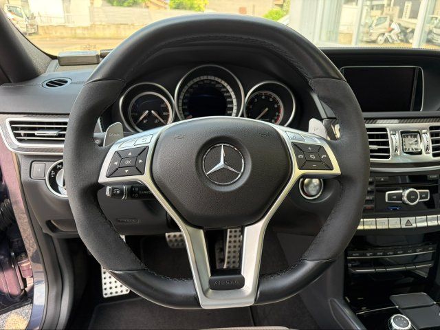 2013 Mercedes-BENZ E-CLASS AMG — фото 11