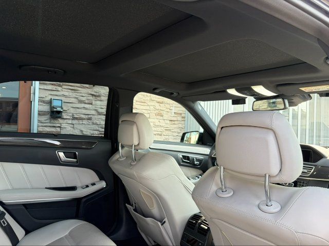 صورة مصغرة 21 لـ 2013 Mercedes-BENZ E-CLASS AMG