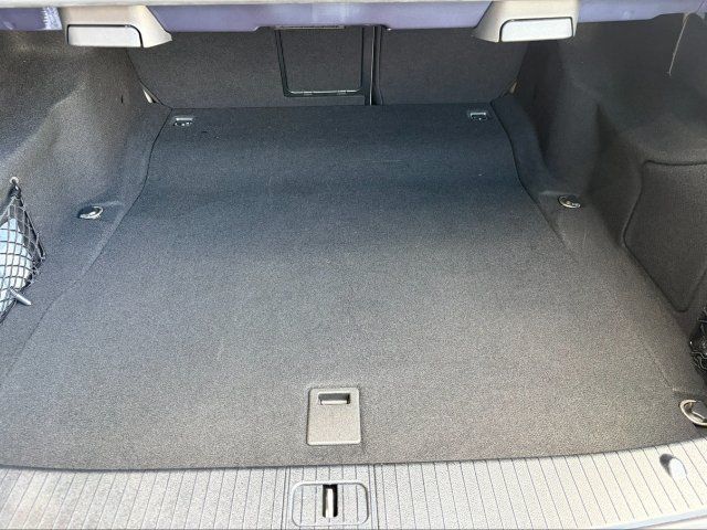 صورة مصغرة 22 لـ 2013 Mercedes-BENZ E-CLASS AMG