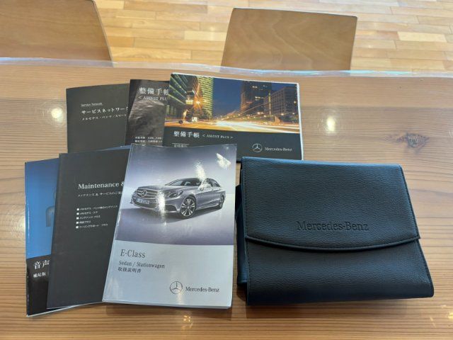 صورة مصغرة 23 لـ 2013 Mercedes-BENZ E-CLASS AMG