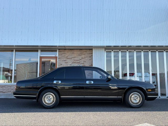 1991 Nissan CIMA — фото 4
