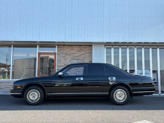 1991 Nissan CIMA — фото 3