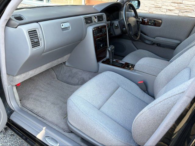 1991 Nissan CIMA — миниатюра 14